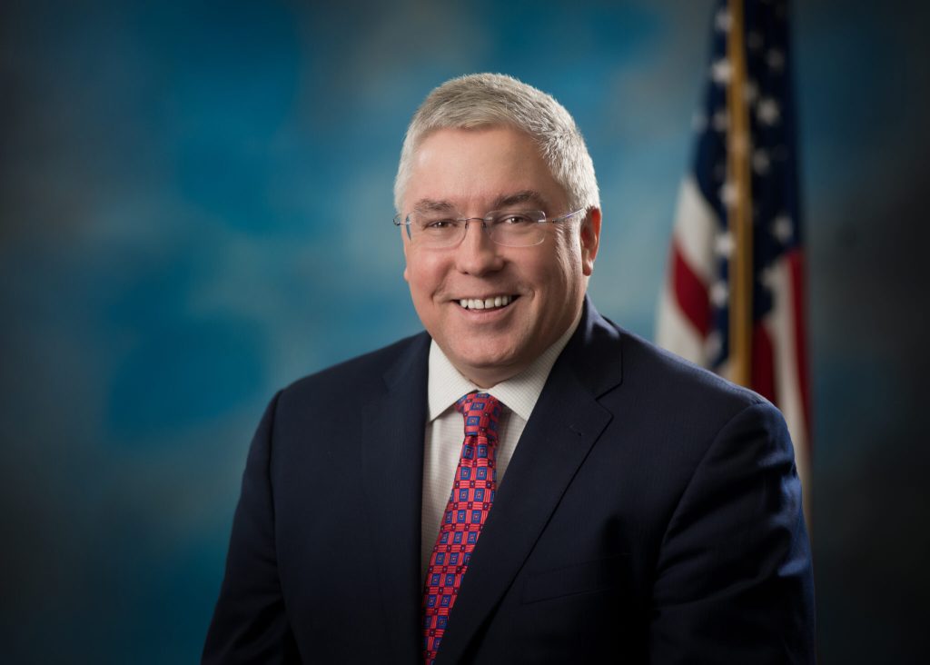 Headshot of West Virginia governor Patrick Morrisey. 