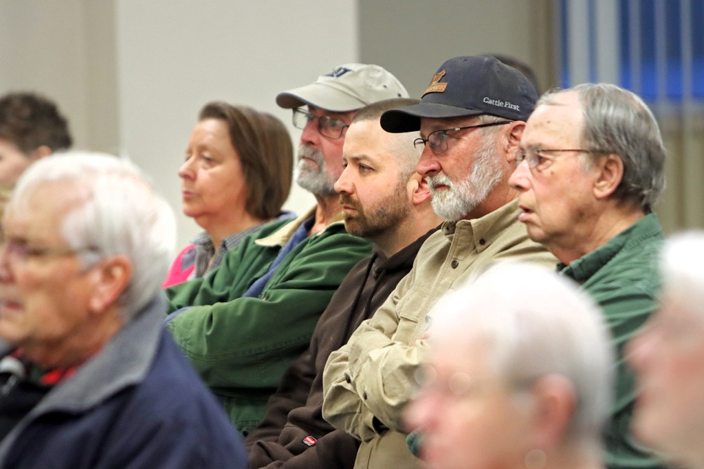 The current image has no alternative text. The file name is: County-Commission-meeting-04.jpg