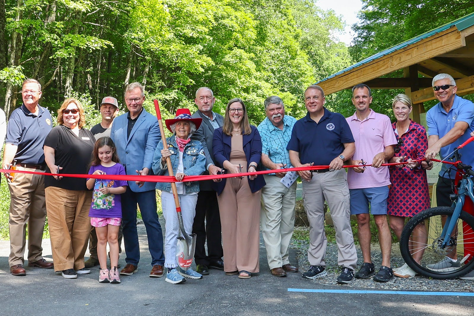 New Meadow River Trail section opens in Rainelle – The Real WV